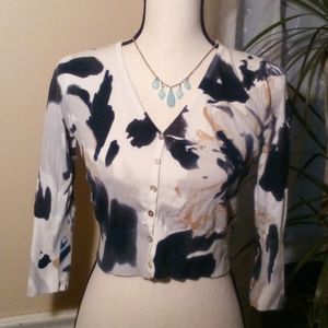Woman's large crop button down cardigan 3/4 sleeve .